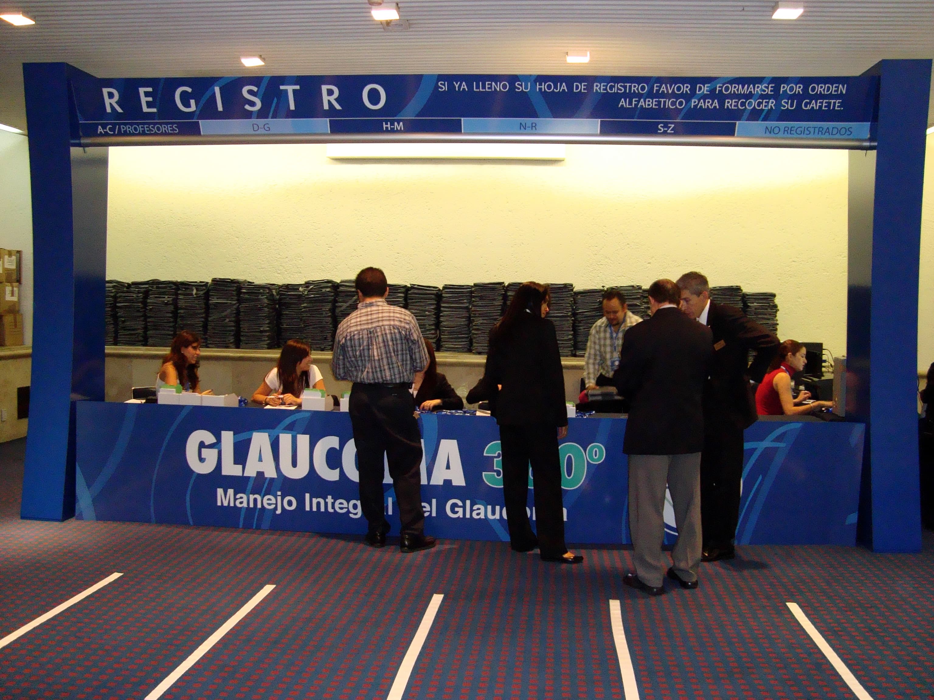 Registration operations at an Alcon medical congress