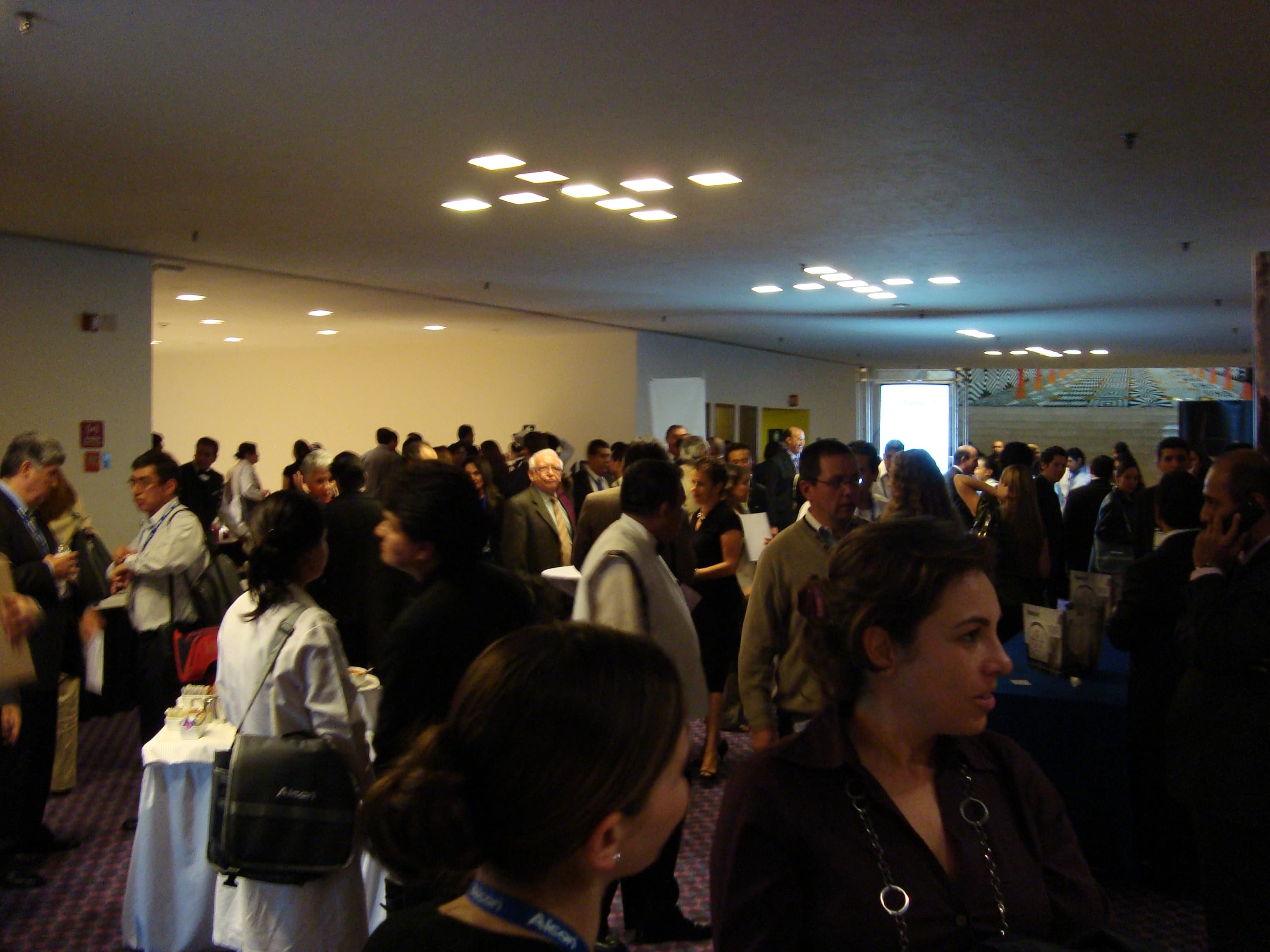 Attendees circulating through the Alcon congress