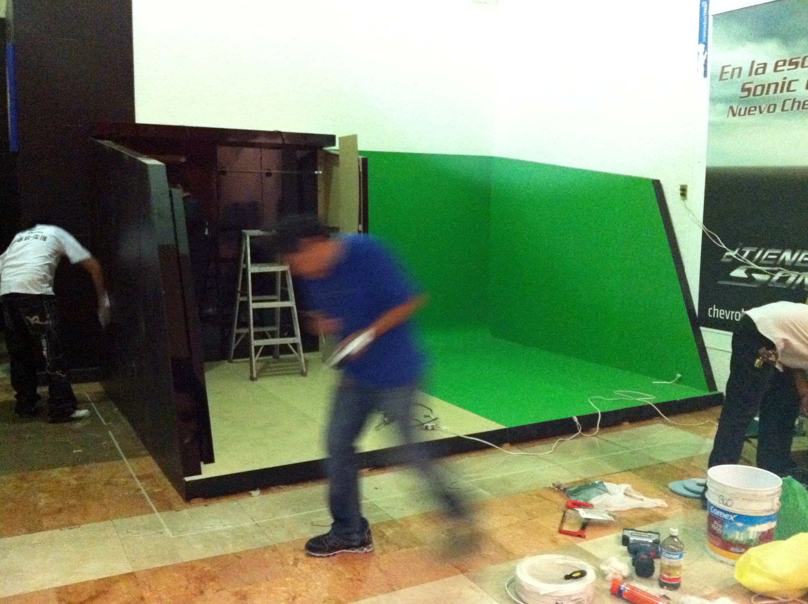 Azteca de Oro green-screen photo experience under construction